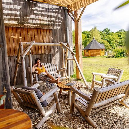 Domaine Ecotelia Le Nizan Exteriör bild